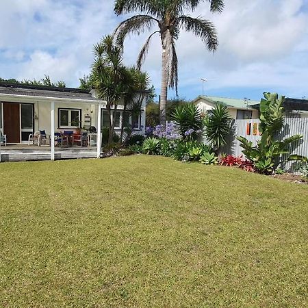 Quintessential Kiwi Bach Vila Oneroa Exterior foto