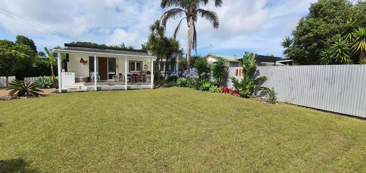 Quintessential Kiwi Bach Vila Oneroa Exterior foto